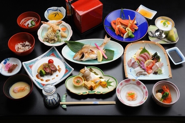 京都鴨川懷石料理.jpg